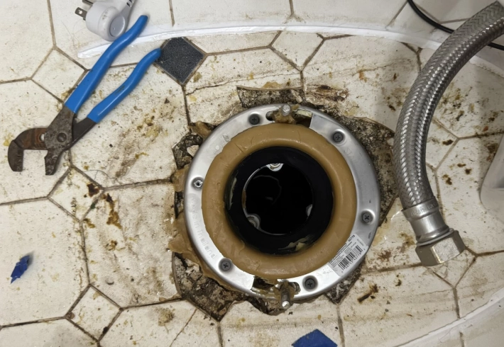 Toilet Repair & Installation